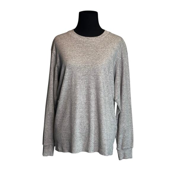 Uniqlo gray long sleeves tee size Medium - Picture 8 of 12